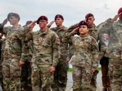 Le truppe d’élite dell’82a aviotrasportata possono schierarsi in Medio Oriente per supporto