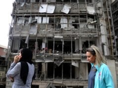 Le conseguenze degli attacchi israeliani e statunitensi in corso sulla capitale iraniana, Teheran