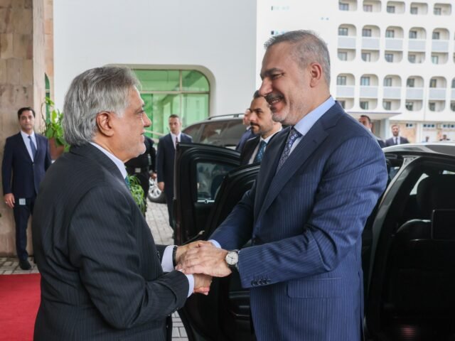 AA-20260329-40956147-40956142-TURKISH_FOREIGN_MINISTER_HAKAN_FIDAN_IN_PAKISTAN-1774778326.jpg