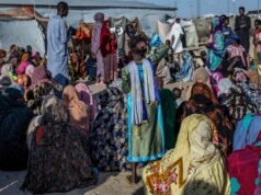 L’attacco di droni dal Sudan uccide 17 persone in Ciad mentre la guerra si estende oltre il confine