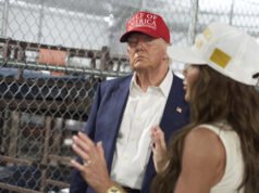 I sostenitori di Trump hanno ottenuto una parte della truffa pubblicitaria di Noem da 220 milioni di dollari