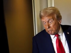 Trump ha il potere di fare qualsiasi cosa, tranne, a quanto pare, ripagare le tariffe