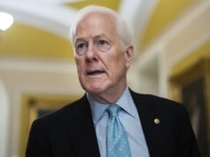 Sembra che Trump farà incazzare la base MAGA nella corsa al Senato del Texas