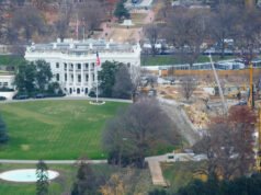 Il giudice ordina a Trump di fermare la costruzione della sala da ballo della Casa Bianca a meno che il Congresso non dia il suo consenso