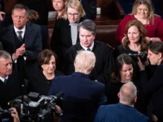 La Corte Suprema interviene in un’altra lotta di Trump sull’immigrazione