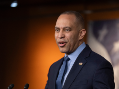 I candidati democratici si rifiutano di sostenere la leadership “fallimentare” di Jeffries