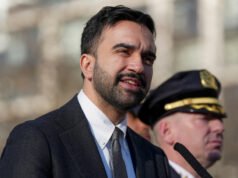 Mamdani sostiene il “sacro” Primo Emendamento in mezzo al bigottismo e alla violenza