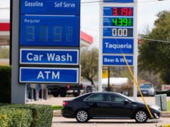 Il cliente di Trump attribuisce la colpa della crisi petrolifera a Biden, perché ovviamente lo fa