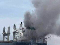 Tre navi colpite da “proiettili sconosciuti” nello stretto di Hormuz