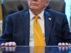 Dimenticatevi della guerra e dei prezzi del gas: Trump sta organizzando una festa di compleanno