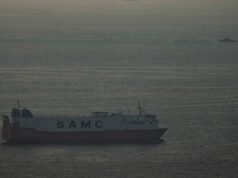 L’Iran sta sviluppando un “sistema di controllo” per il transito nello Stretto di Hormuz: rapporto