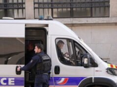 La Francia considera il legame con l’Iran dopo il tentato attentato a Parigi