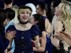 La campionessa olimpica Alysa Liu si ritira dai campionati mondiali di pattinaggio di figura