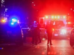 Vittima della sparatoria di massa a Oakland identificata come “incredibile” insegnante di terza media