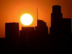 Avvertimento emesso quando è stato detto a 9 milioni di persone di rimanere in casa per 82 ore