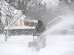 Avviso di neve effetto lago come 10 pollici impostati per colpire