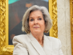 Al capo dello staff di Trump, Susie Wiles, è stato diagnosticato un cancro al seno in stadio iniziale