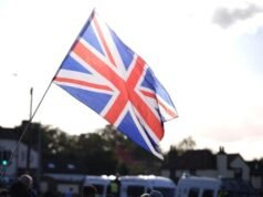 Quattro nuove case su dieci nel Regno Unito saranno destinate ai migranti entro il 2030: rapporto