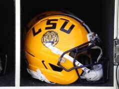 La LSU aggiunge ufficialmente il rapper certificato platino Toosii al roster di calcio
