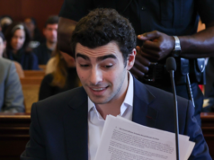 Il musical di Luigi Mangione interpreterà Miles from Murder Scene