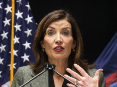 I critici incolpano i “democratici al potere” per l’aumento dei costi delle utenze dopo la chiusura della centrale nucleare