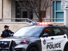 Il ministro canadese della Sicurezza invierà la polizia porta a porta per raccogliere armi