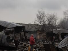 L’attacco russo a Zaporizhzhia uccide due persone mentre l’Ucraina cerca colloqui di pace