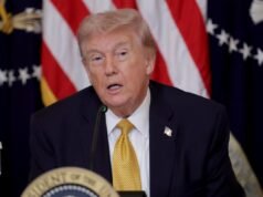 L’indice di approvazione di Donald Trump nei confronti degli uomini tocca un nuovo minimo: sondaggio