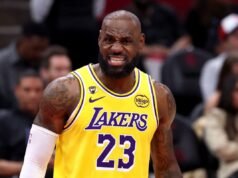 LeBron James dei Lakers risolve l’infortunio dopo un duro fallo contro i Rockets