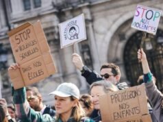 Il sindaco di Parigi è furioso per lo scandalo degli abusi sessuali nel doposcuola