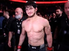 Evloev sconvolge Murphy, prepara la chance per il titolo dei pesi piuma contro Volkanovski