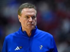 Bill Self mette in dubbio il futuro dopo l’uscita dal torneo NCAA del Kansas