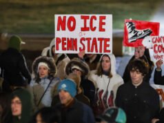 Gli studenti della Penn State condannano i volantini anti-ICE “inquietanti”.