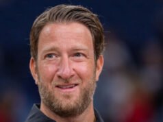 Il deputato democratico Eric Swalwell critica Dave Portnoy di Barstool Sport riguardo ai commenti sull’Iran: “Stick to Pizza”