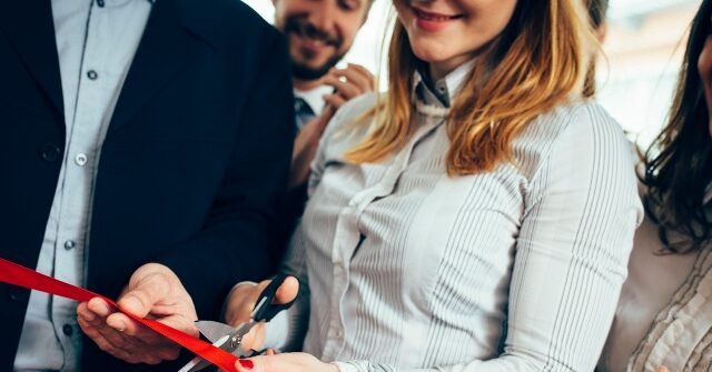 Ribbon-Cutting-new-business-640x335.jpg
