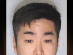 Il consulente della scuola elementare della California accusato di crimini sessuali su minori ha guadagnato $ 70.000 in congedo retribuito