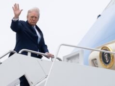 Trump minaccia di schierare l’ICE negli aeroporti durante la chiusura della Homeland Security