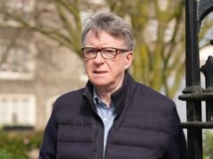 Nuovi file mostrano che il Primo Ministro britannico ha messo in guardia sui “rischi reputazionali” con Mandelson