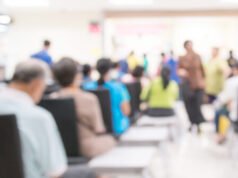 Il paziente aspetta 12 ore al pronto soccorso con il sistema sanitario socialista canadese