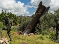 Aggiornamenti in tempo reale sulla guerra tra Stati Uniti e Iran: il Primo Ministro del Pakistan si offre di ospitare colloqui per porre fine alla guerra; L’Iran promette di combattere fino alla “vittoria completa”; cresce a livello nazionale il numero delle stazioni di servizio senza carburante