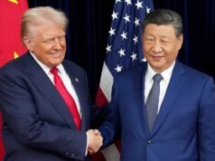 Trump afferma che è un “onore” mantenere lo Stretto di Hormuz aperto alla Cina e ad altri paesi