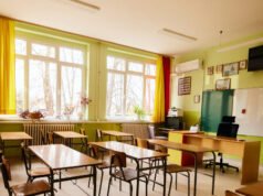 Ex insegnante del New Jersey, 36 anni, accusato di crimini sessuali che coinvolgono studenti minorenni