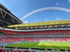 In Gran Bretagna assistere a una partita di calcio senza biglietto costituisce un reato penale specifico