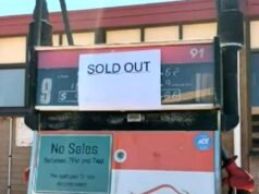 Stazioni di servizio indipendenti nella regione del Queensland che si stanno esaurendo, dice il sindaco