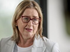 Il premier vittoriano in difficoltà respinge le speculazioni sulla leadership da parte degli “scallywags”