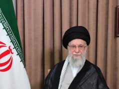 L’imam del Michigan piange l'”amato” Khamenei, afferma di essere stato martirizzato da “mani miserabili” e denuncia lo sciopero americano come “guerra contro la giustizia”