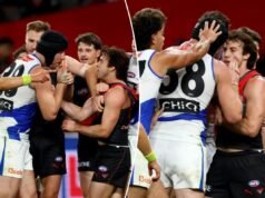 Giocatore di football australiano asciuga il sangue sull’avversario in una scena orribile: “Sguardo orribile”