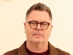 L’attore Nick Offerman si arrabbia con il co-protagonista Dennis Quaid: “Crazy Trump Guy”