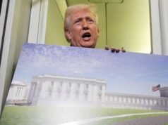 Trump usa le sparatorie per chiedere il via libera alla sua sala da ballo della Casa Bianca