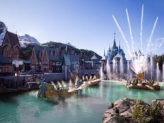 All’interno dello sbalorditivo World of Frozen della Disney mentre il parco a tema apre la sua espansione da 2 miliardi di euro – e come anche gli scettici stanno cadendo sotto il suo incantesimo